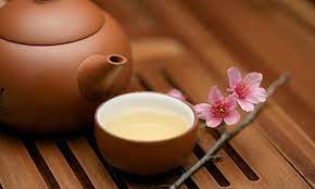 Chén trà ngày Tết